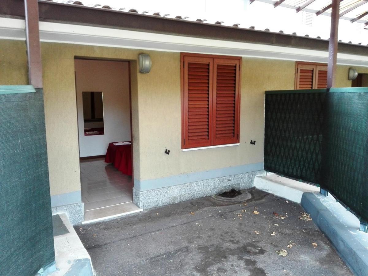 Hotel Motel Est Peschiera Borromeo Ngoại thất bức ảnh