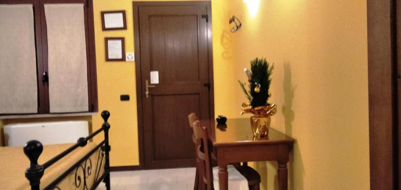 Hotel Motel Est Peschiera Borromeo Ngoại thất bức ảnh